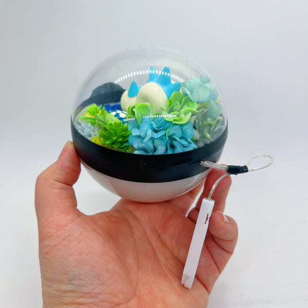 LIGHT UP Pachirisu Pokeball Terrarium