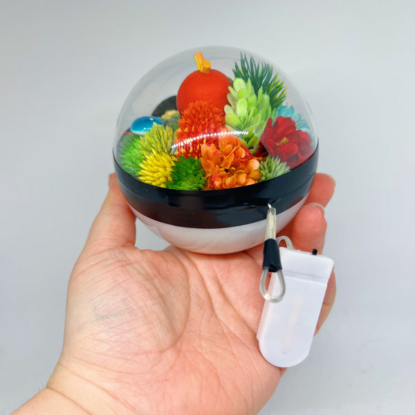 LIGHT UP Fuecoco Pokeball Terrarium