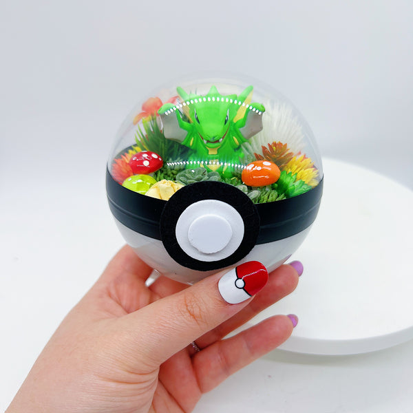LIGHT UP Scyther Pokeball