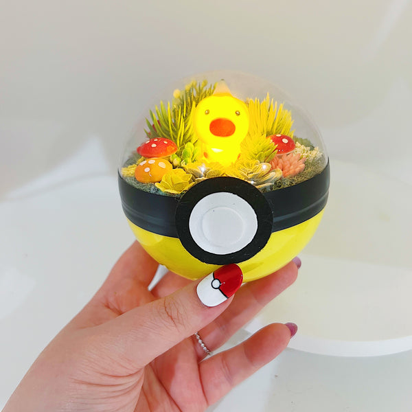 LIGHT UP Weedle Pokeball