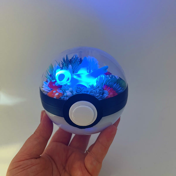 LIGHT UP Latios Pokeball Terrarium