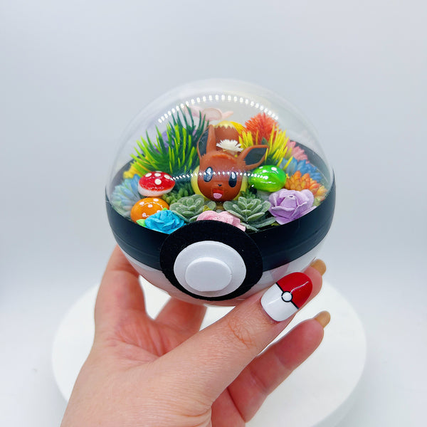 LIGHT UP Eevee Pokeball Terrarium