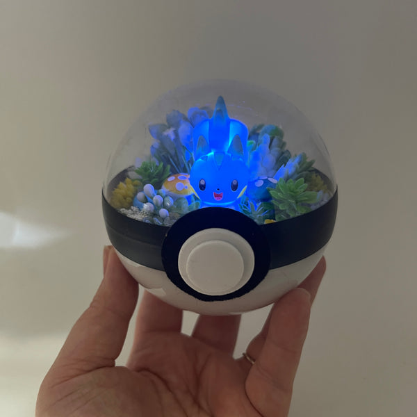 LIGHT UP Pachirisu Pokeball Terrarium