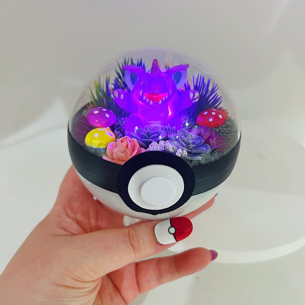 LIGHT UP Nidoking Pokeball