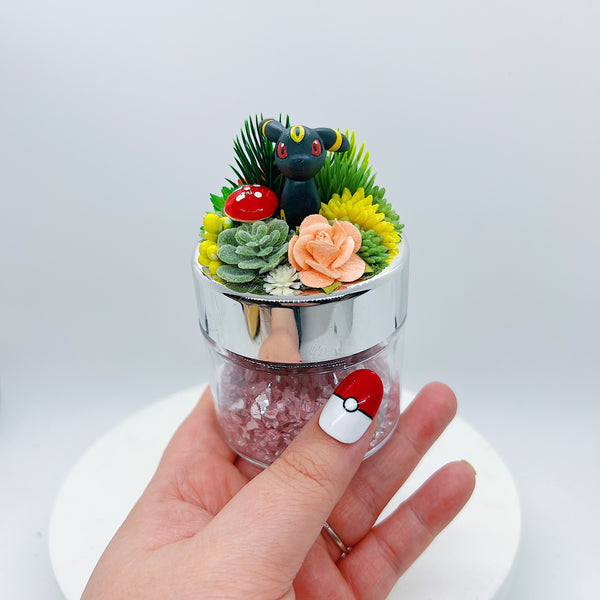 Umbreon Terrarium Jar
