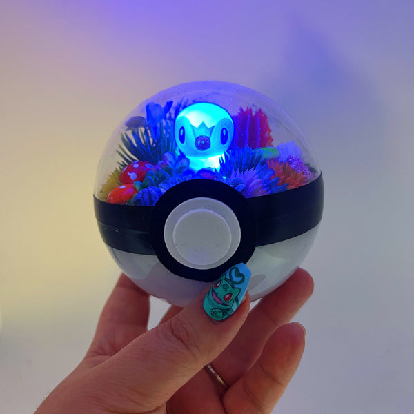 LIGHT UP Piplup Pokeball Terrarium