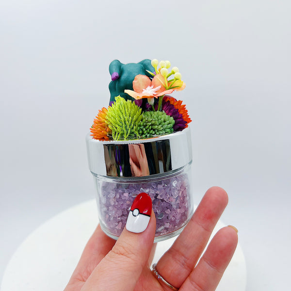 Misdreavus Pikachu Terrarium Jar