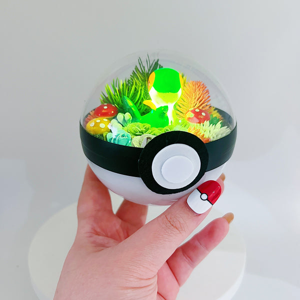 LIGHT UP Snivy Pokeball Terrarium