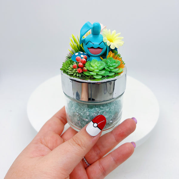 Wynaut Terrarium Jar