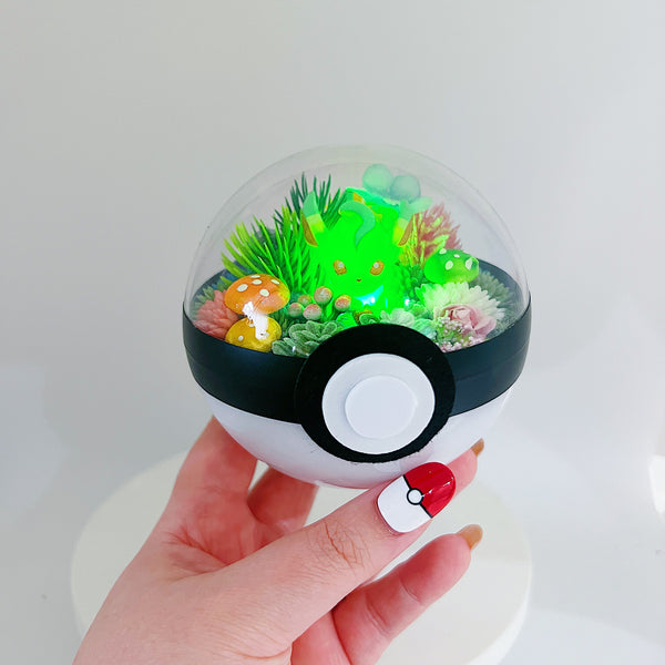 LIGHT UP Leafeon Pokeball Terrarium