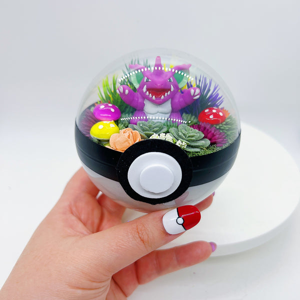 LIGHT UP Nidoking Pokeball