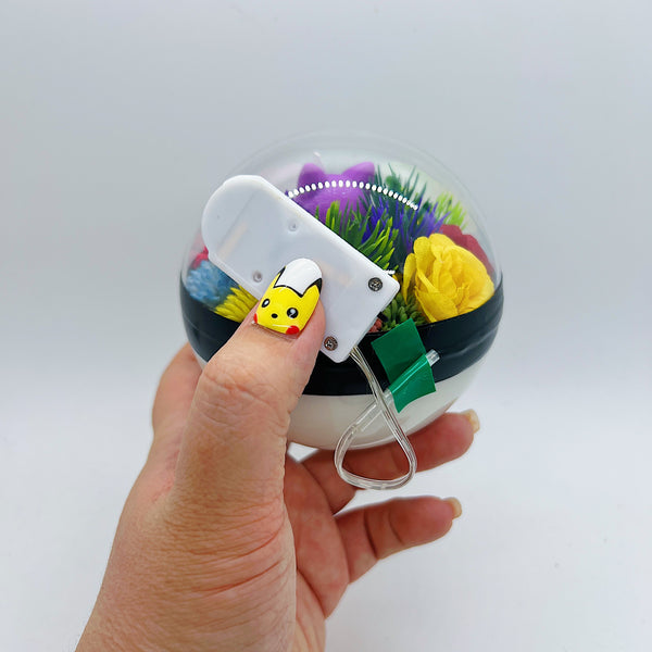 LIGHT UP Toxel Pokeball Terrarium