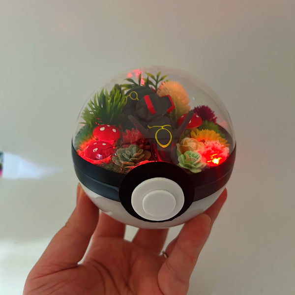 LIGHT UP Shiny Rayquaza Pokeball Terrarium