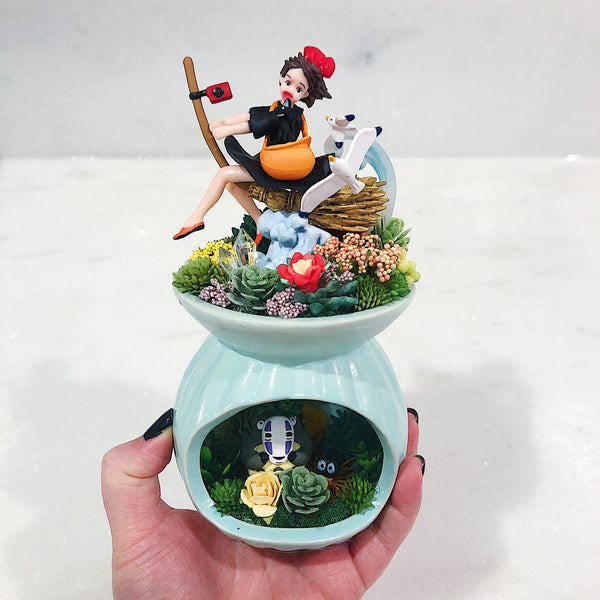 Kiki Delivery Service Terrarium