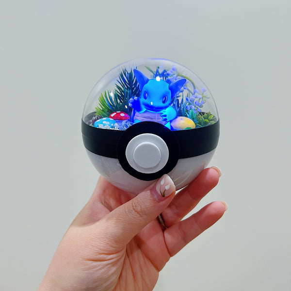 LIGHT UP Wartortle Pokeball Terrarium