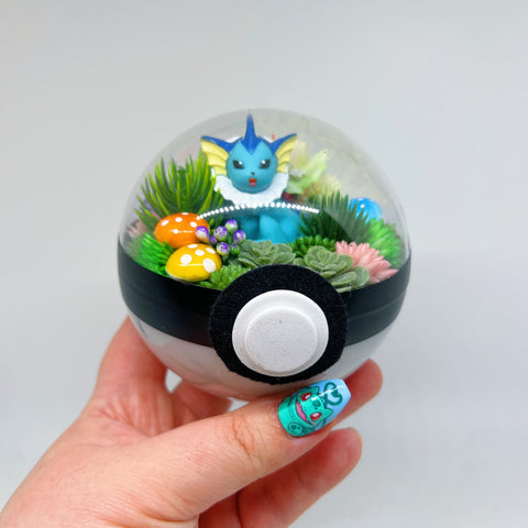 LIGHT UP Vaporeon Pokeball Terrarium