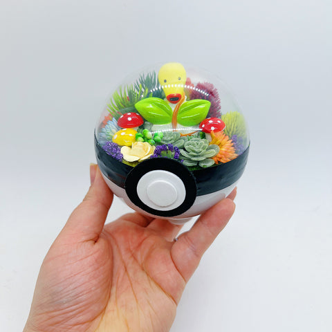 LIGHT UP Bellsprout Pokeball Terrarium