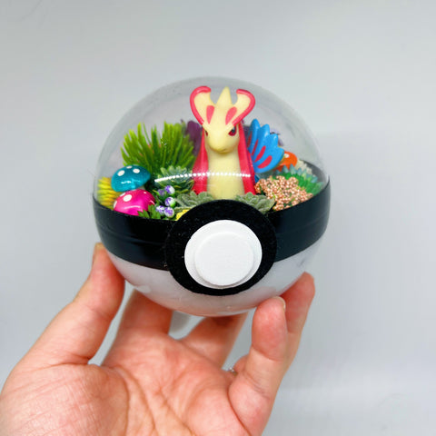 LIGHT UP Milotic Pokeball Terrarium