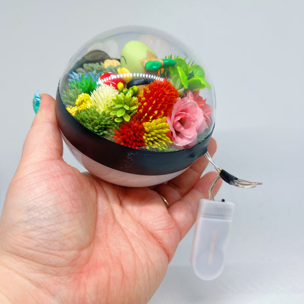 LIGHT UP Turtwig Pokeball Terrarium