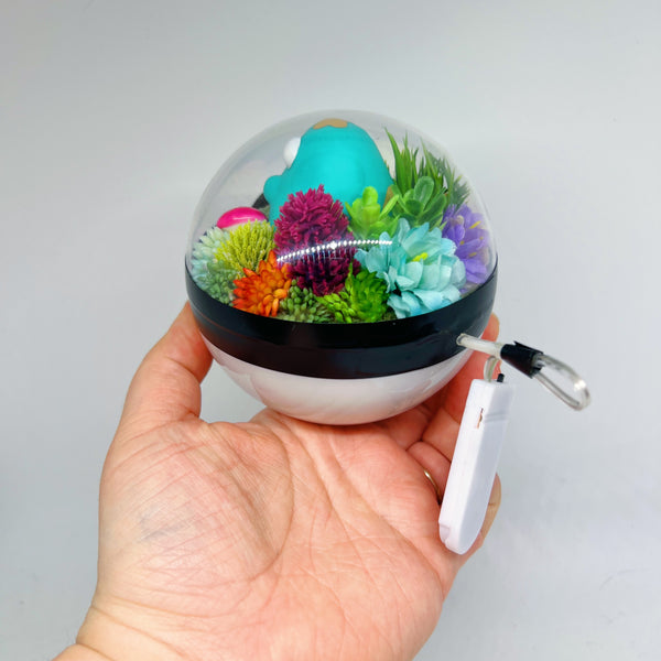 LIGHT UP Bellibolt Pokeball Terrarium