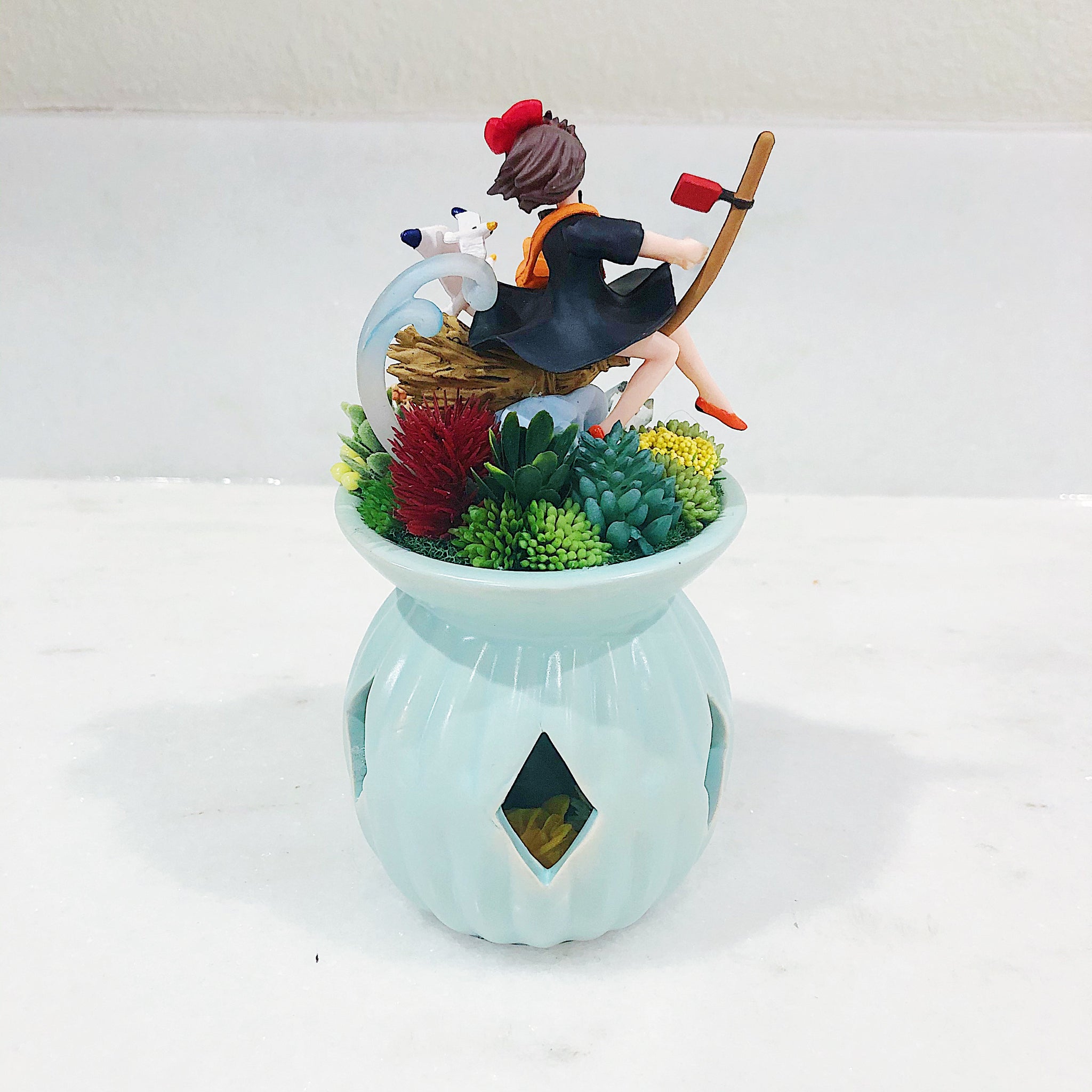 Kiki Delivery Service Terrarium – WhySoCilious