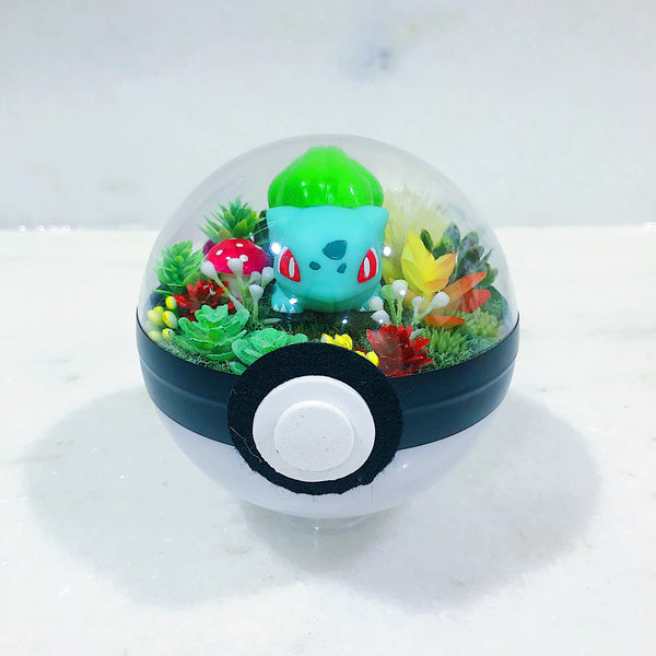 Bulbasaur Light-Up Pokeball Terrarium