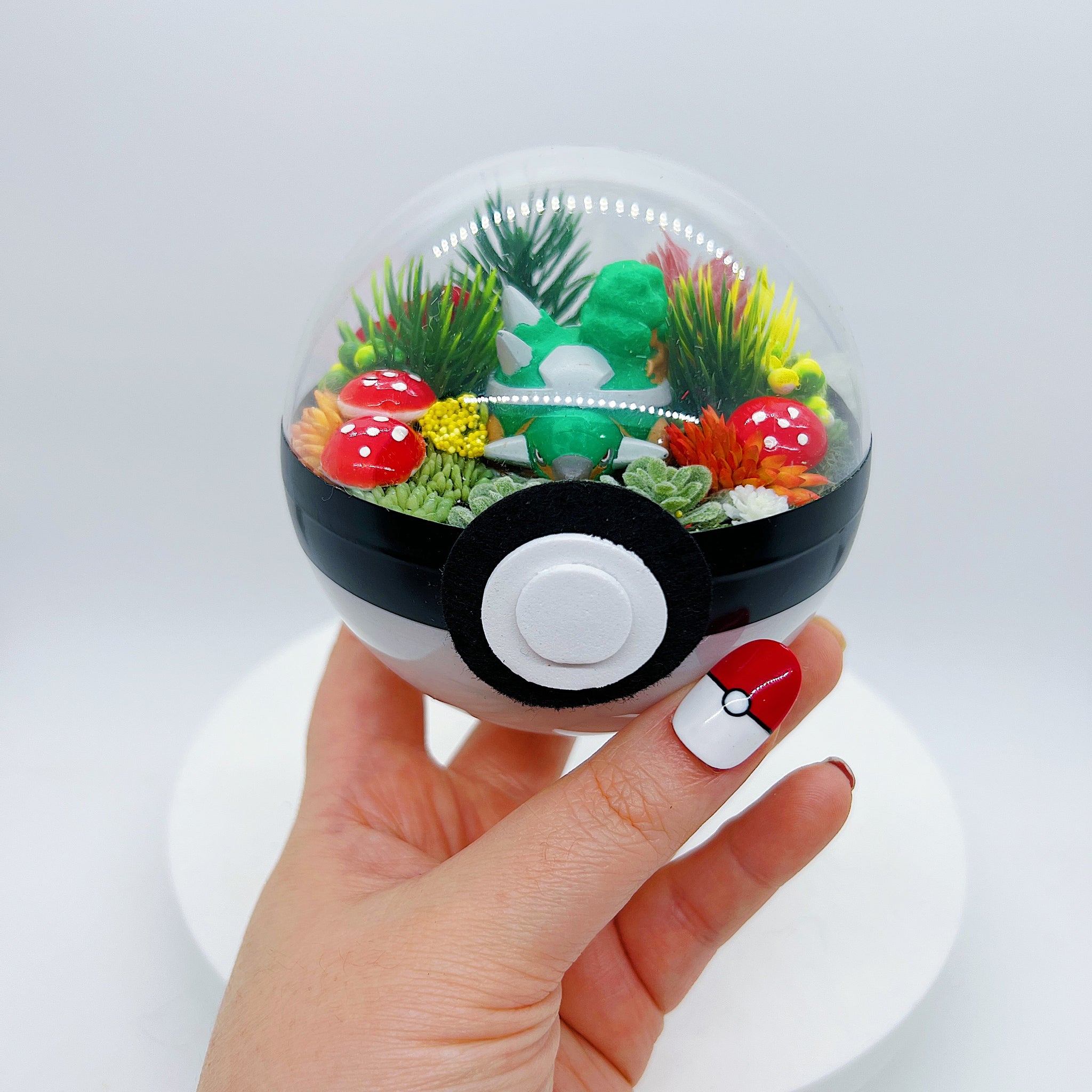 LIGHT UP Torterra Pokeball Terrarium